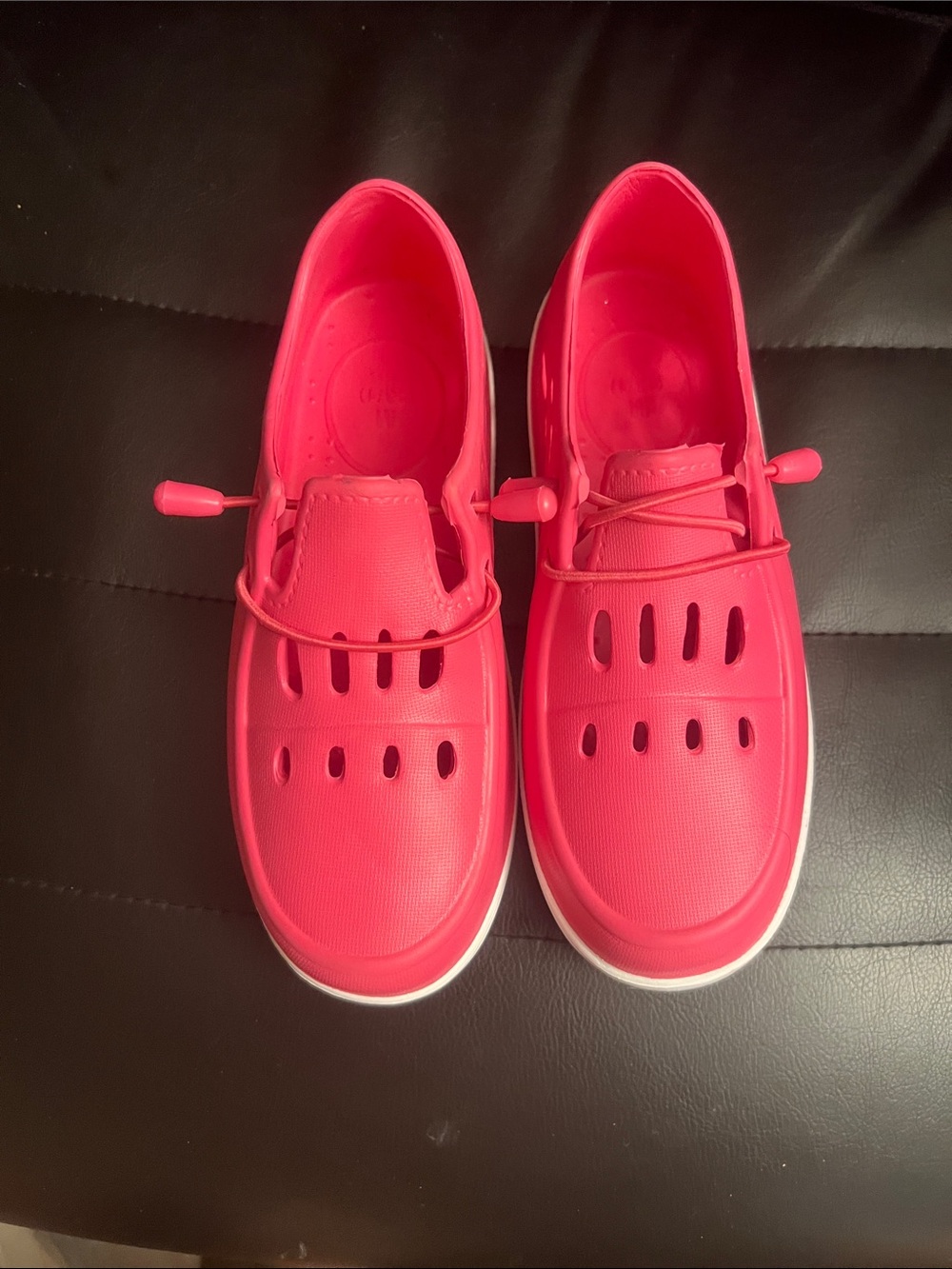 Kids Bright Pink Water Shoes with Easy Toggle Closure